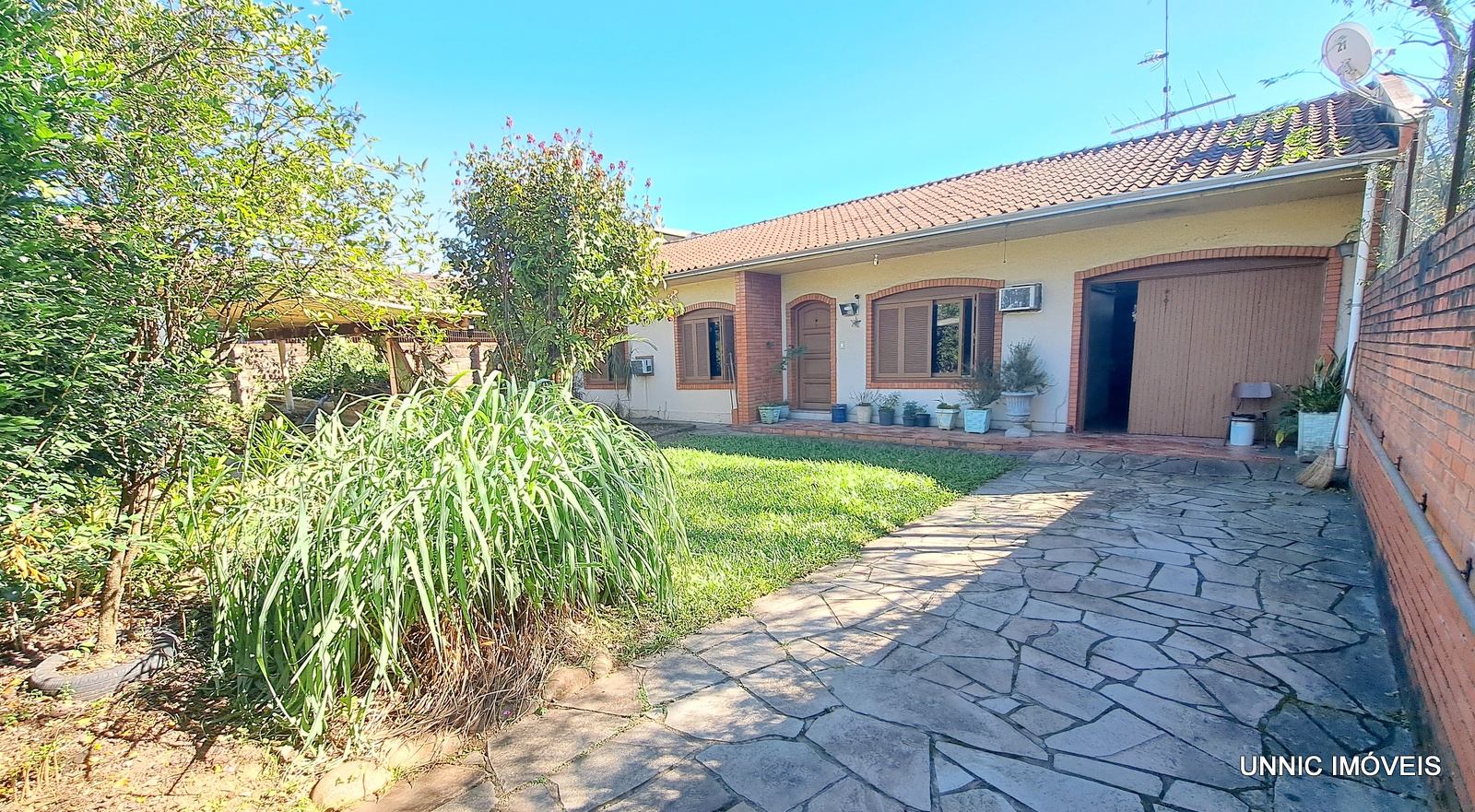 Casa/Sobrados à venda em Portão